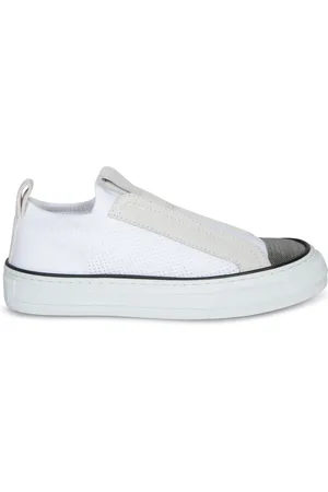 Brunello Cucinelli Sko, Dame, Hvid, 40 EU, Nylon, Hvide Slip-On Sneakers med Sølv Detaljer