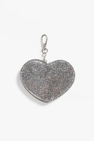 Monki Heart shaped case with clasp