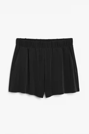Monki Kvinder Shorts - High waist wide leg super soft shorts