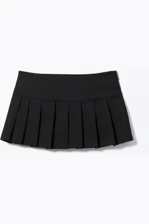 Monki Low Pleated Mini Skirt