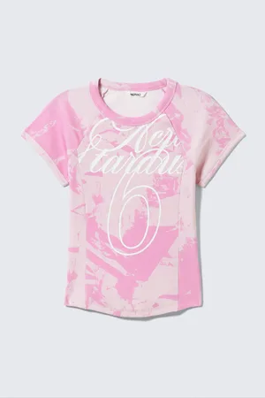 Monki Contrast Stitch Fitted T-Shirt