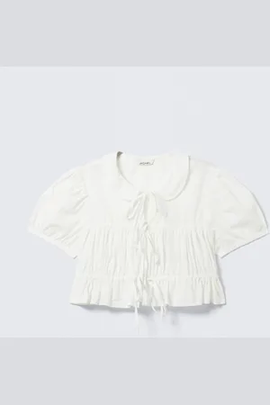 Monki Cropped Gathered Puffy Blouse
