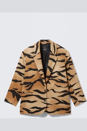Monki Single-Breasted Oversized Tiger Printed Blazer