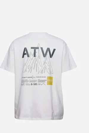 Black Halo Graphic T-shirt 02 - Marshmellow