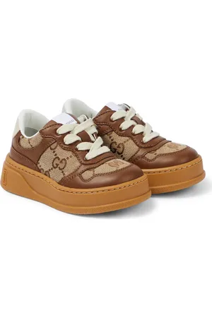 Gucci Chunky B leather sneakers