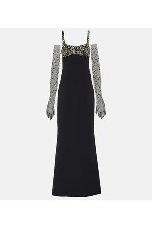 Safiyaa Beatriz embellished gown