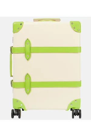 Globetrotter Pop Colour carry-on suitcase