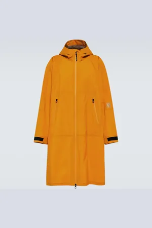 Loewe X On technical cape