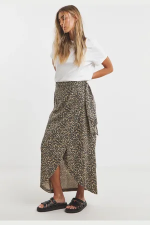 Simply Be Linen Wrap Loop Detail Midi Skirt36