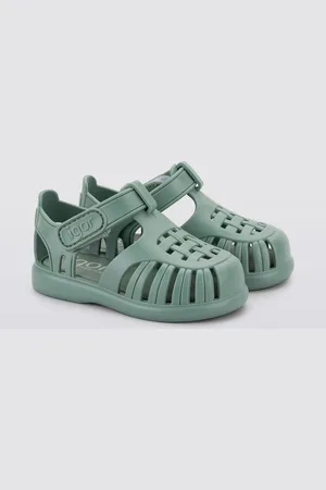 igor Tobby solide sandaler