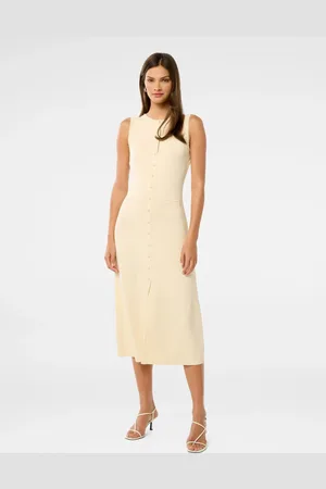 Forever New Delilah Pearl Detail Knitted Dress40