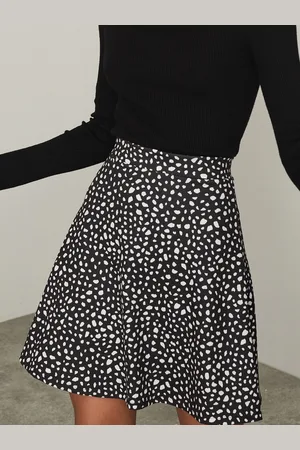 Lipsy London Textured Skater Skirt44
