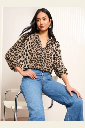Friends Like These V-Neck Bow Front 3/4 Sleeve Blouse46