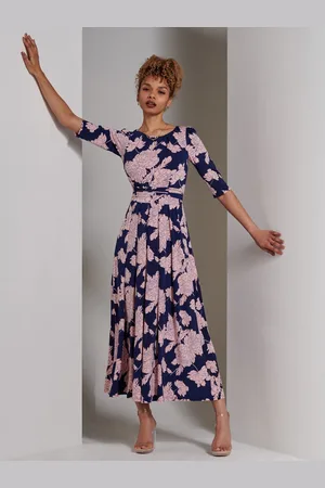 Jolie Moi Parker 3/4 Sleeve Maxi Dress38