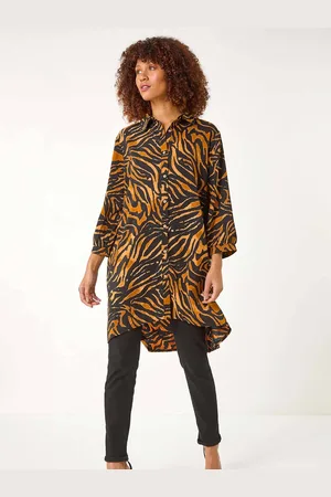 Roman Animal Print V-Neck Longline Blouse38