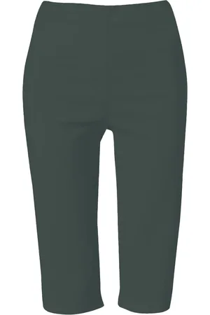 Roman Knee Length Stretch Shorts42
