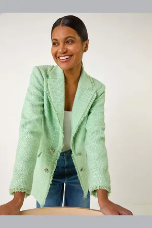 Roman Textured Frayed Edge Boucle Button Jacket44