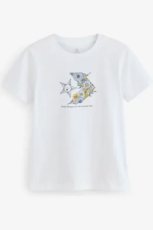 Converse 100% Cotton White Star Chevron Graphic T-Shirtmedium