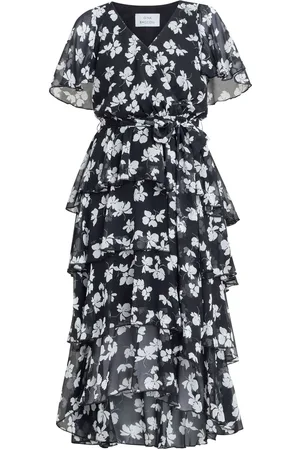 Gina Bacconi Lottie Elastic Waist Tiered Black Dress44