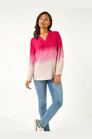 Roman Dip Dye Print V-Neck Top44