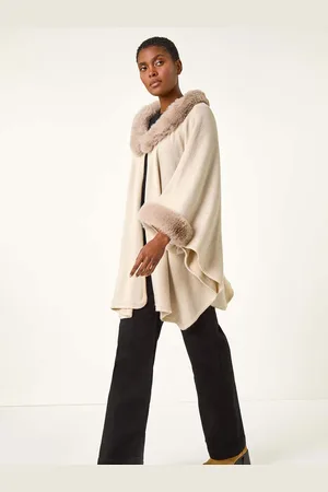 Roman Faux Fur Button Up Ponchoen