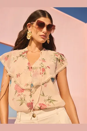 Love & Roses V & A I Caplet Short Sleeve Floral Printed Blouse34