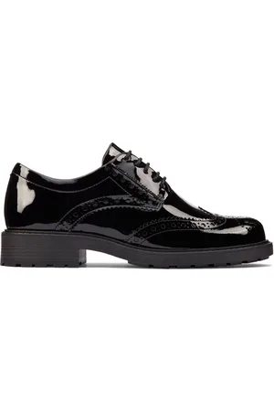 Clarks Patent Orinoco 2 Limit Shoes
