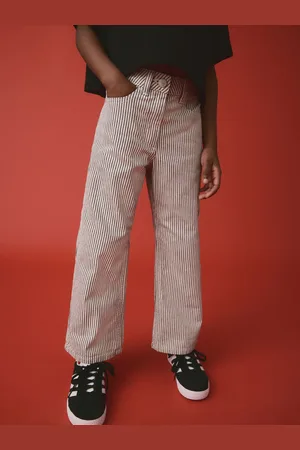 Next 100% bomulds jeans med brede ben (3-16år)128134cm