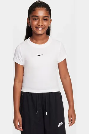 Nike Cropped T-Shirt12 - 13 år (152 - 158cm)