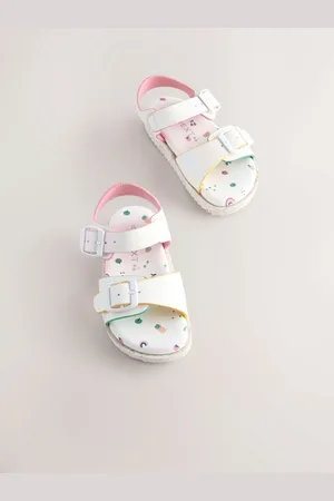 Next Sandaler med spændeuk3eu19