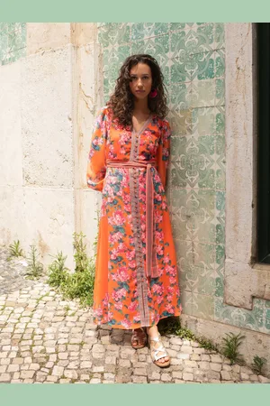 RAISHMA Athena Chiffon Long Sleeve V-Neck Vibrant Floral Print Dress40