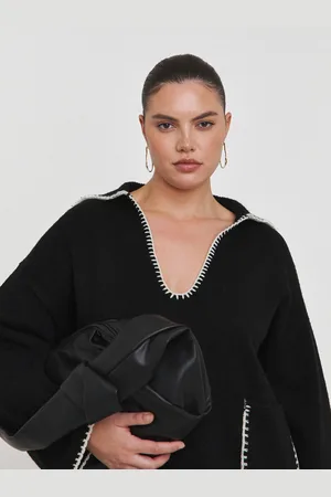 Simply Be Contrast Stitch Pocket Collar V-Neck Jumper36-38
