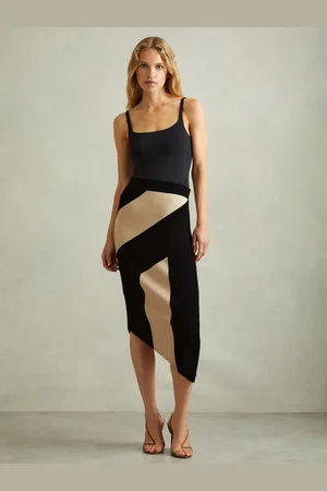 Reiss Jess Knitted Colourblock Asymmetric Midi SkirtS