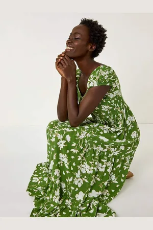 Roman Floral Print Tiered Maxi Dress46