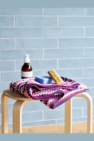Christy Carnaby Stripe - 550 GSM 100% Cotton TowelHåndklæde