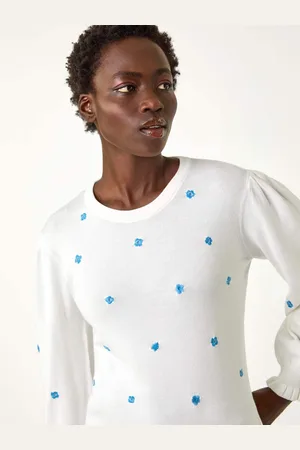 Roman Floral Embroidery Knit Top38