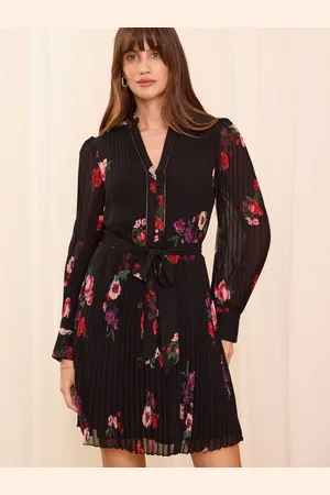 Love & Roses PU Trim V-hals Plisseret Mini Kjole48