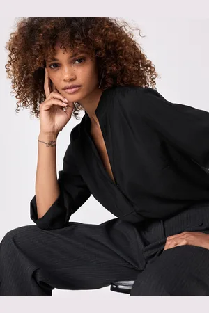 Next Long Sleeve Textured Overhead V-Neck Blouse44