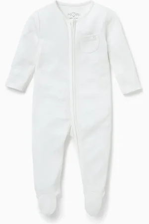 Mori Organic Cotton & Bamboo Clever Zip Up SleepsuitOp til 3 måneder (50 - 62cm)