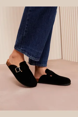 Friends Like These Buckle Kunstigt ruskind Comfort Footbed Træsko