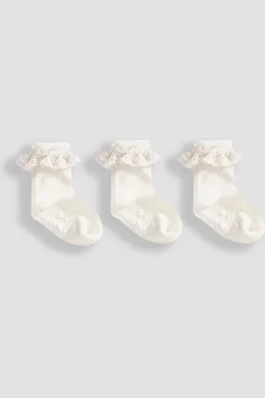JoJo Maman Bébé 3-Pack Frilly SocksOp til 6 måneder (50 - 68cm)
