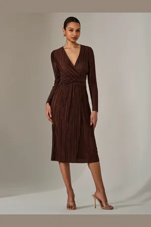 Jolie Moi Plisse Long Sleeve Midi Dress42