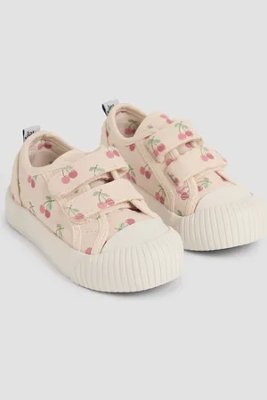 JoJo Maman Bébé Double Strap Canvas Pumpsuk9eu265