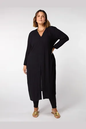 Live Unlimited London Curve Petite Split Front Tunika48