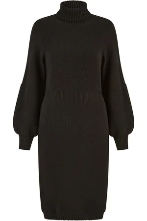 Yumi Roll Neck Knitted Dress With Fitted WaistM