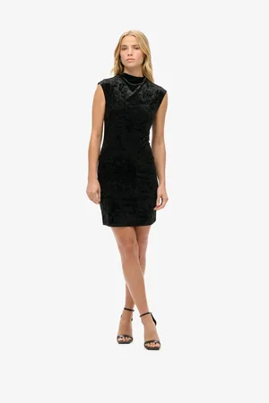 Superdry Velvet Bodycon Kjole36