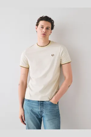 Fred Perry T-shirt med Twin Tipped LogoMiddel