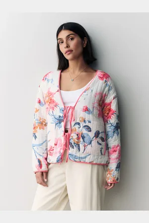 Laura Ashley Vendbar Vatteret jakkeStor