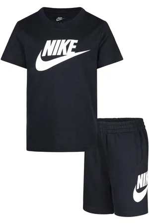 Nike Little Kids Club T-shirt og shorts