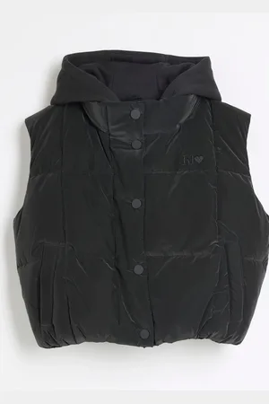 River Island Girls Short Gilet146152cm